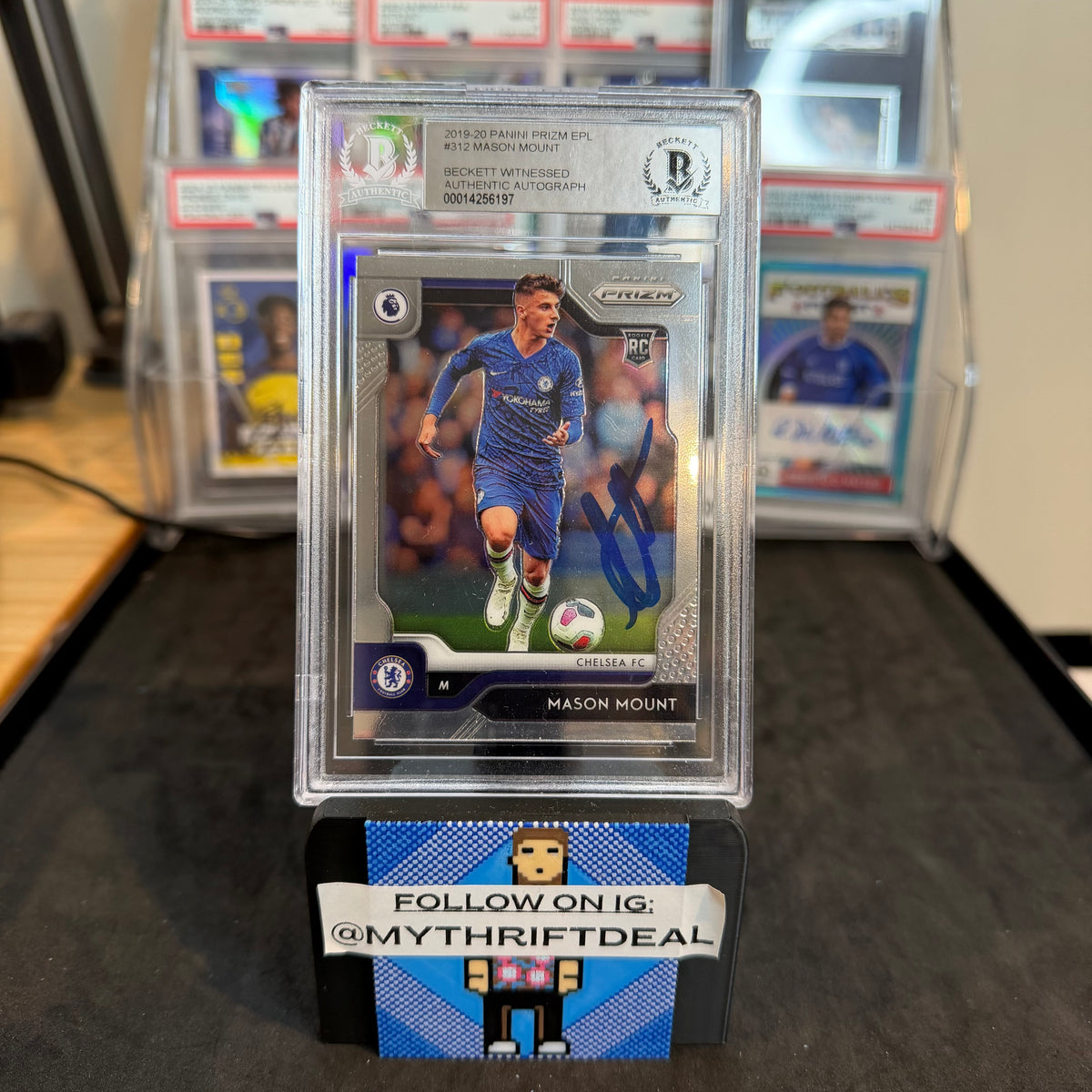 2019-20 Mason Mount Chelsea Panini Prizm EPL RC On Card Autograph Beckett Authenticated