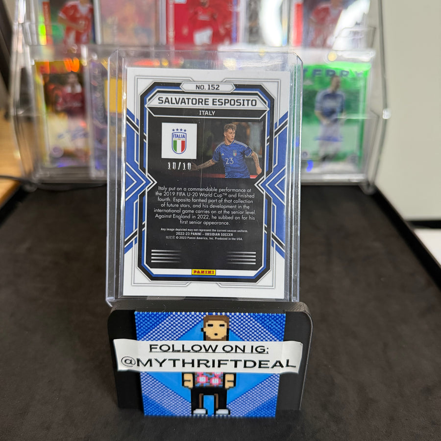 2022-23 Panini Salvatore Esposito Italy Obsidian Gold Flood /10 Card (10/10 Bookend)